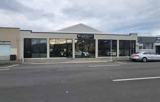 Impressive City Showroom