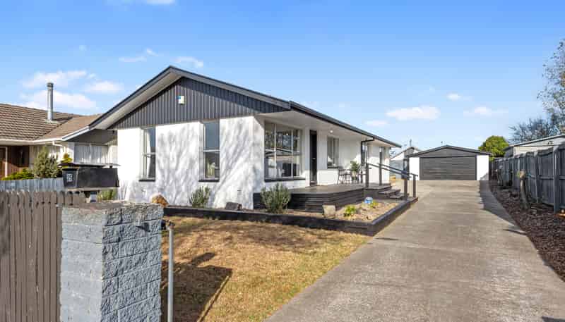 25 Heathglen Avenue, Parklands