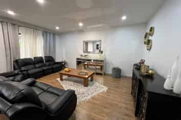 10C Carlos Drive, Flat Bush