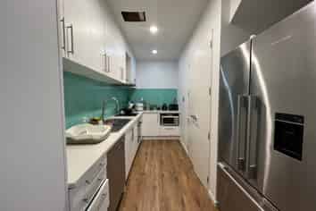 10C Carlos Drive, Flat Bush