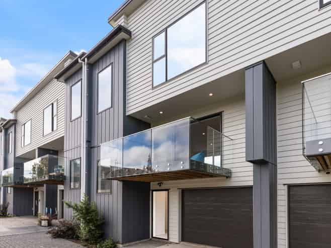 16E Brookfield Avenue, Onehunga