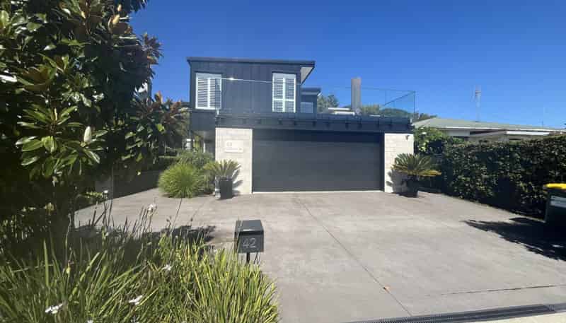 42 Gilbert Street, New Plymouth
