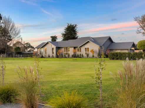 550 Marshland Road, Styx