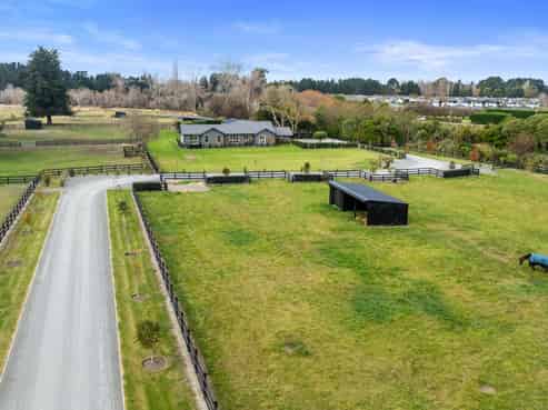 550 Marshland Road, Styx