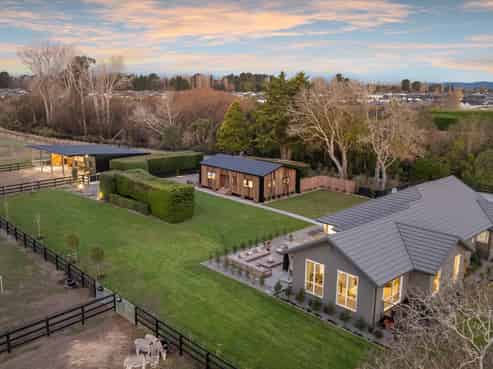 550 Marshland Road, Styx