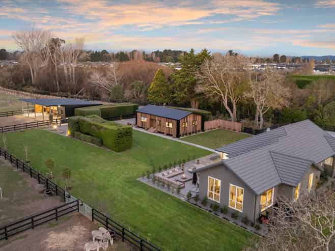 550 Marshland Road, Styx
