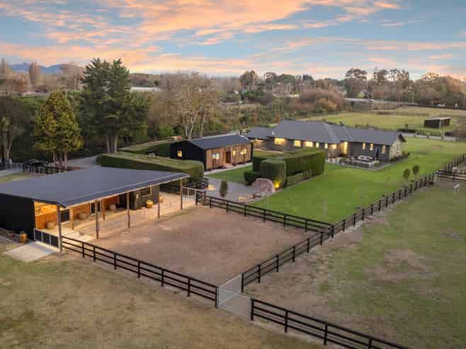 550 Marshland Road, Styx