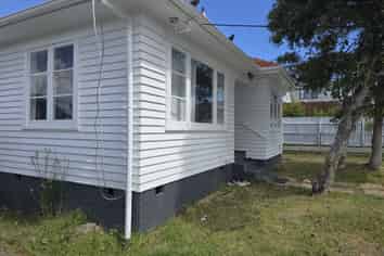 25 Archibald Road, Kelston