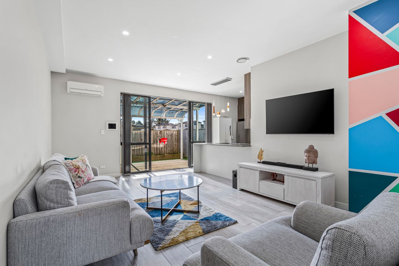 Move In Ready High Spec Home – pohled 3