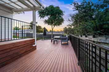 21A Sabot Place, Massey