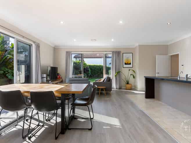 13 Kenley Heights, Flat Bush