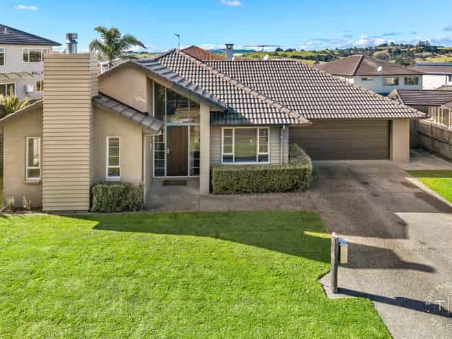 13 Kenley Heights, Flat Bush