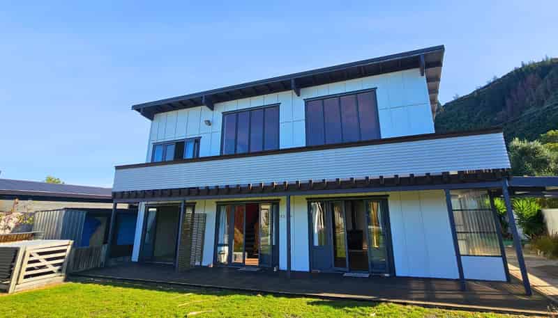 24 Ngaio Street, Rarangi