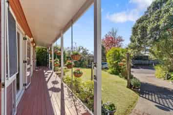 14 Rimu Rise, Albany