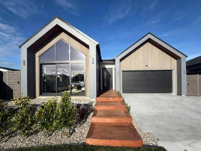 411 Te Taruna Drive, Milldale