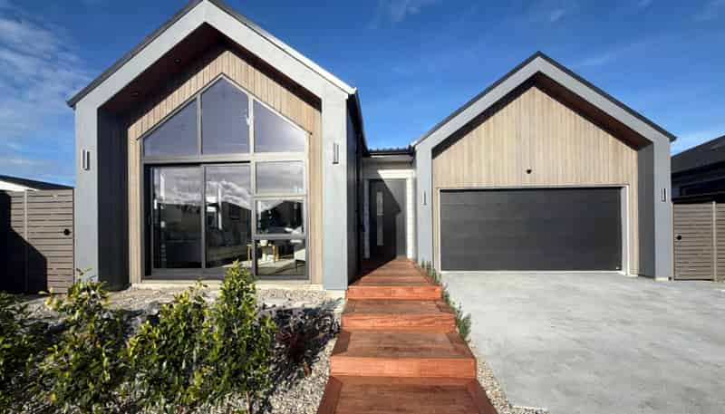 411 Te Taruna Drive, Milldale