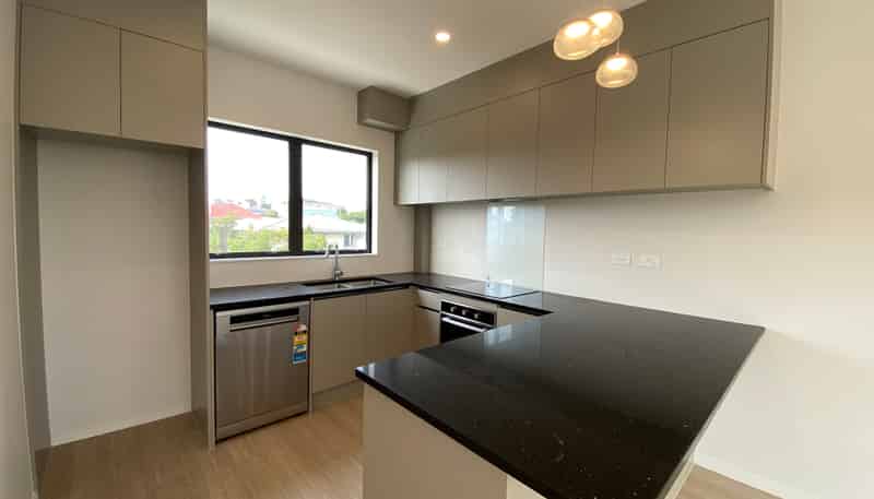 4052 Great North Road, Glen Eden