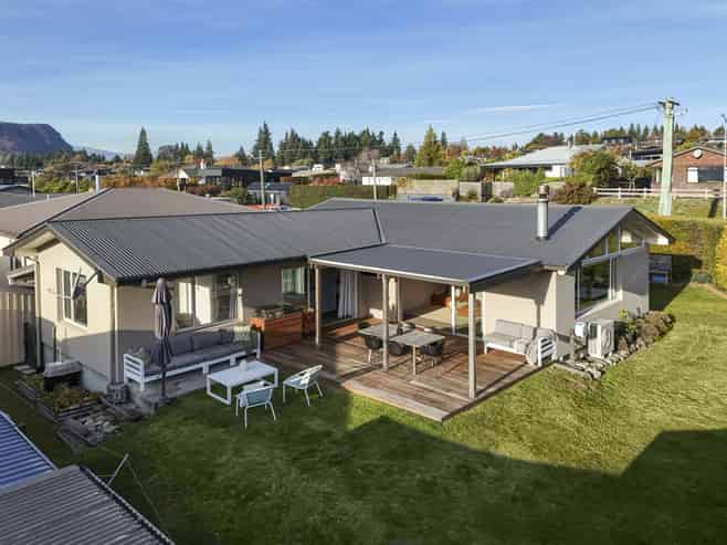 165 Warren Street, Wanaka