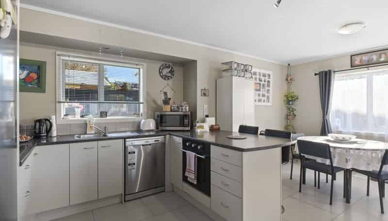 285B Clayton Road, Pukehangi