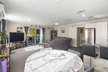 285B Clayton Road, Pukehangi