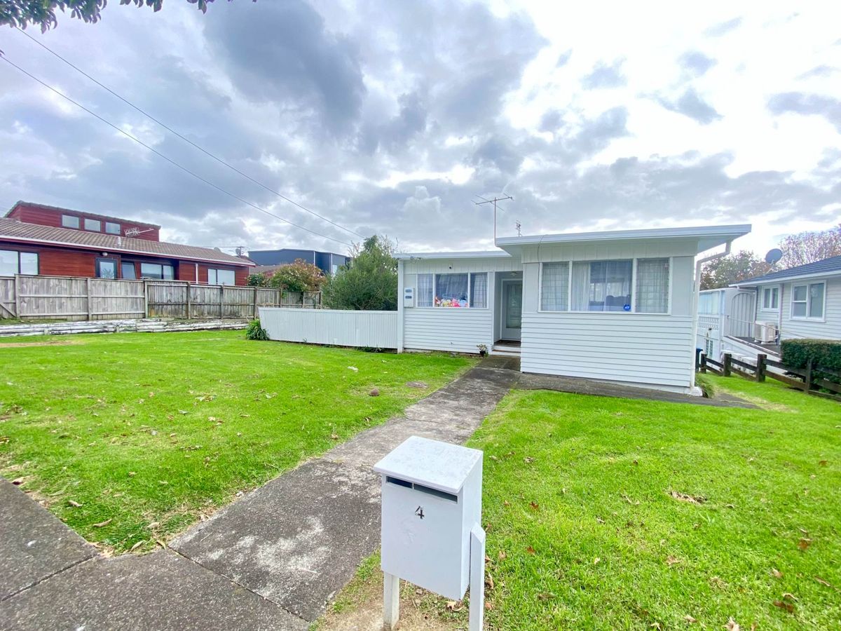Convenient & Comfortable Living in the Heart o..., Blockhouse Bay