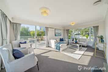 13 Ilam Grove, Kelson