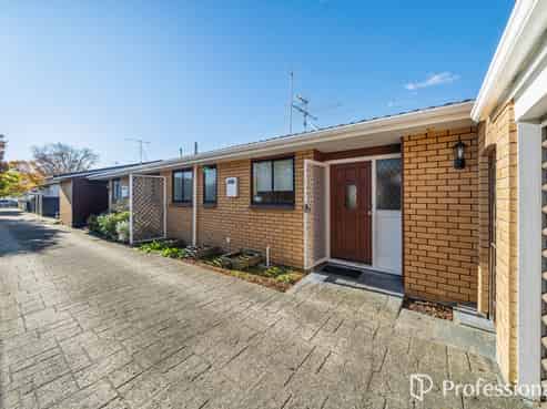 9b Seddon Street, Wallaceville