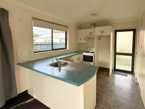 10 Kingwell Drive, Springlands