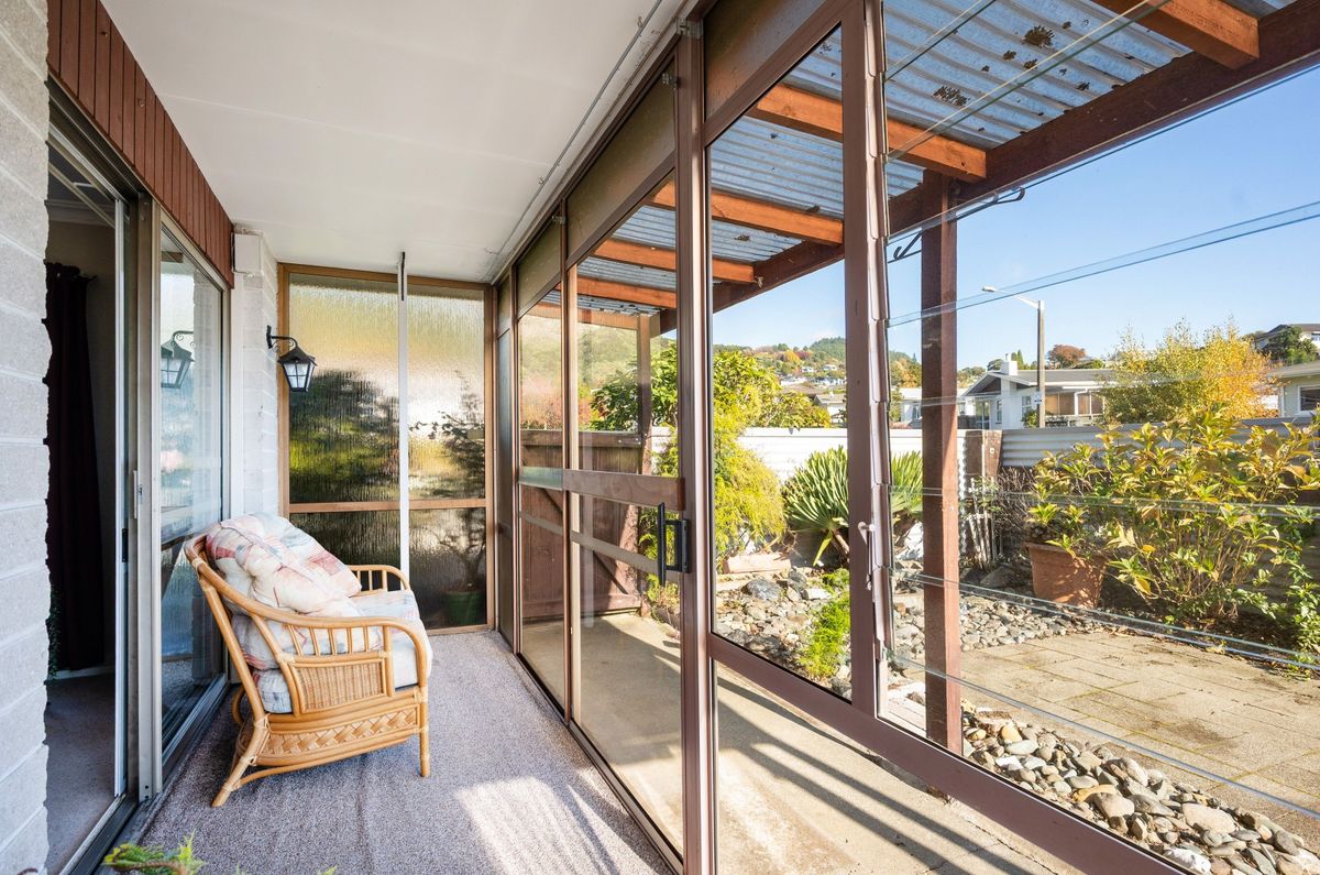 Come One, Come All – Sunny & Secure! - Widok 4