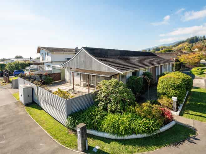 1a Marlborough Crescent, Richmond
