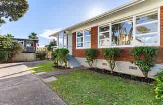 3/166 East Coast Road, Forrest Hill