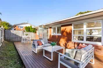 3/166 East Coast Road, Forrest Hill