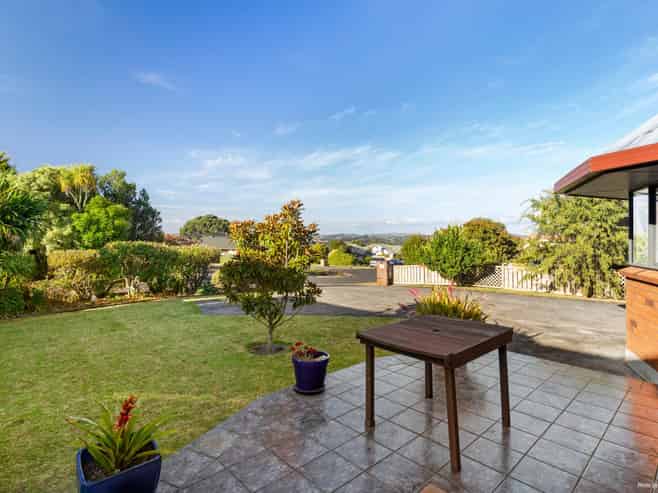 12 Emsworth Court, Pukekohe