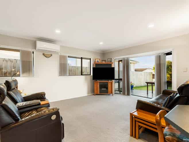 12 Emsworth Court, Pukekohe