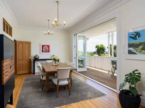36 Lloyd Avenue, Mount Albert