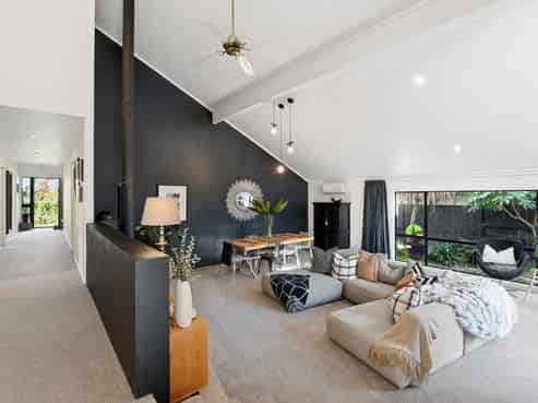 78 Iles Road, Lynmore
