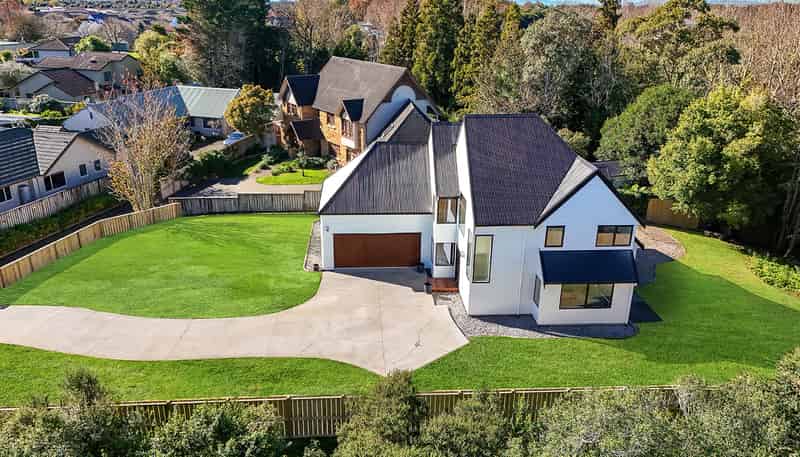 1100 River Road, Flagstaff