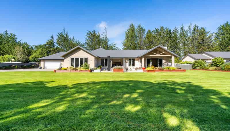 47 Matua Grove, Otatara