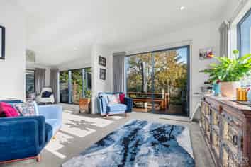 28 Major Drive, Kelson
