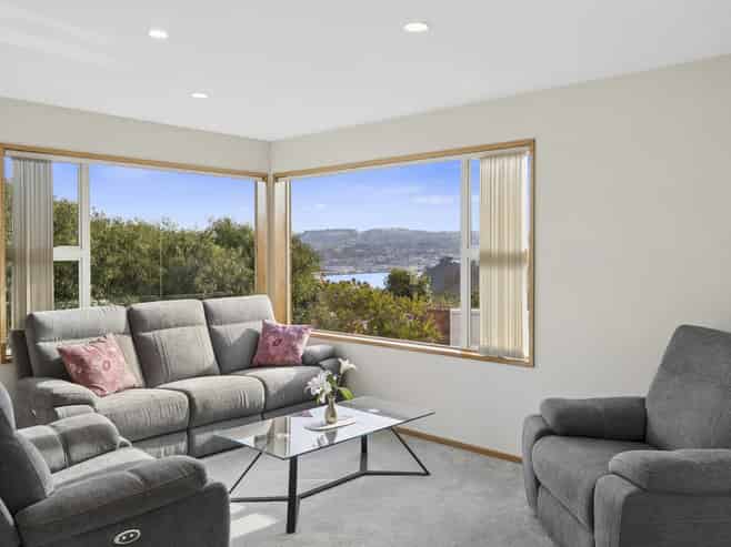 A/9 Glenfinnan Place, Andersons Bay