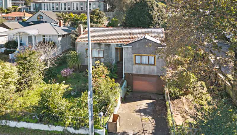 7 Hillsborough Road, Hillsborough