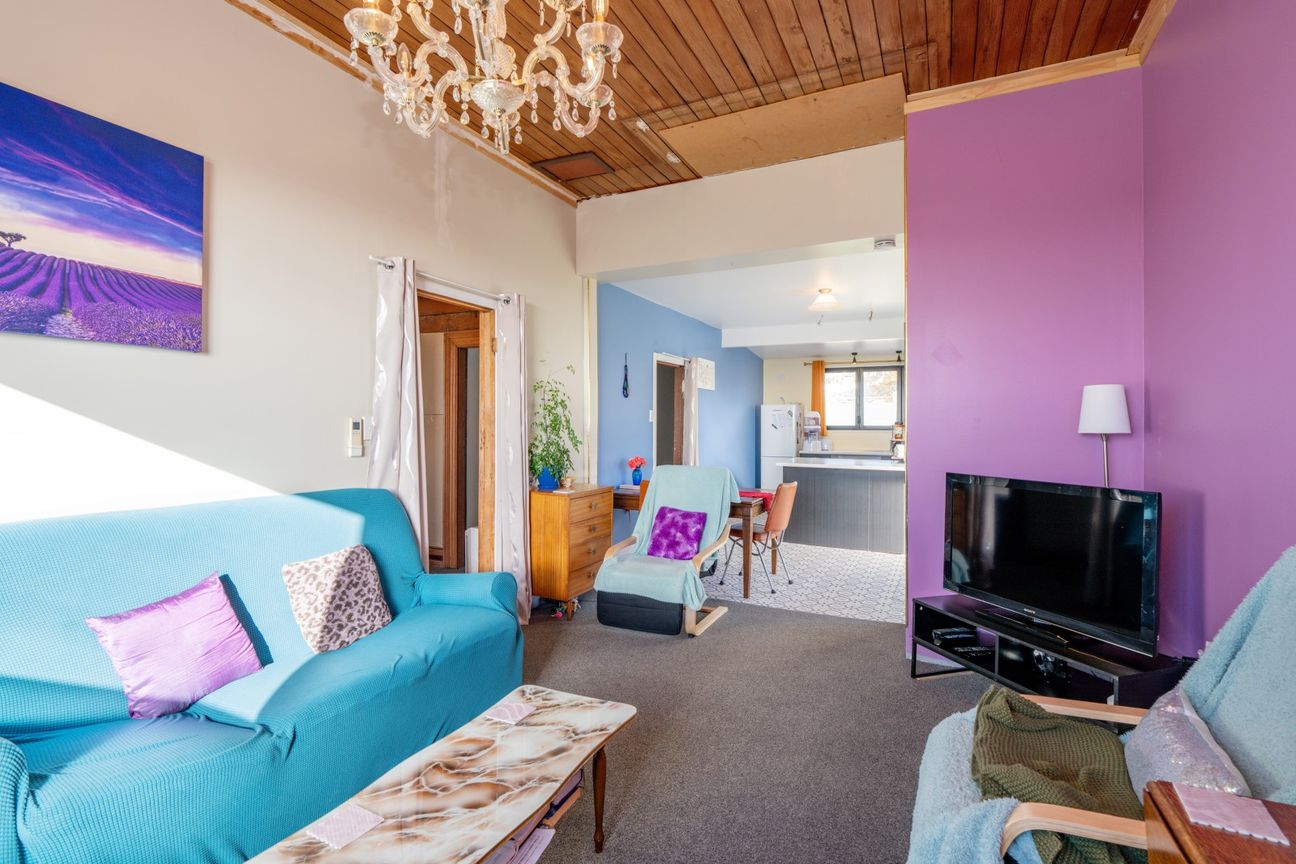 COASTAL CHARM WITH ROOM TO DREAM - View 6