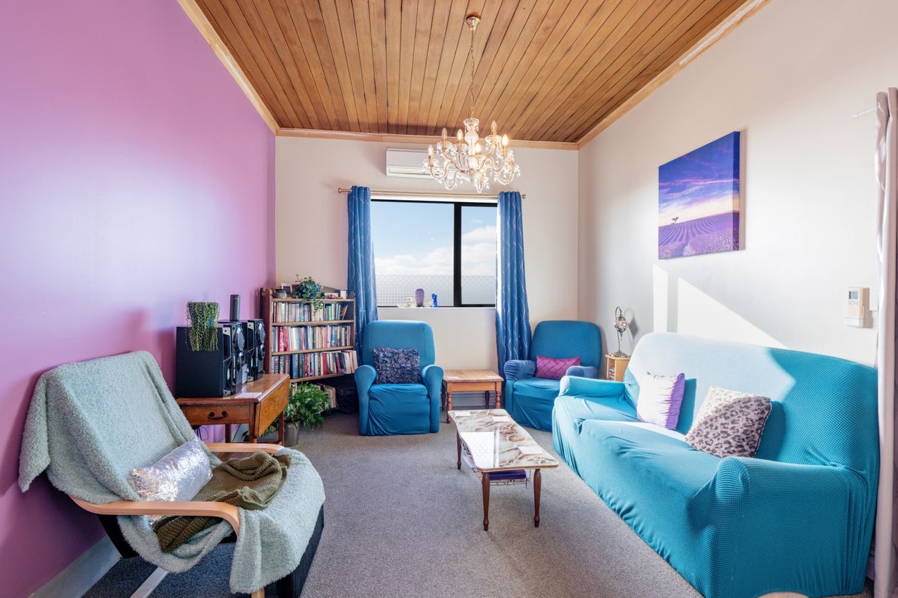 COASTAL CHARM WITH ROOM TO DREAM - View 4