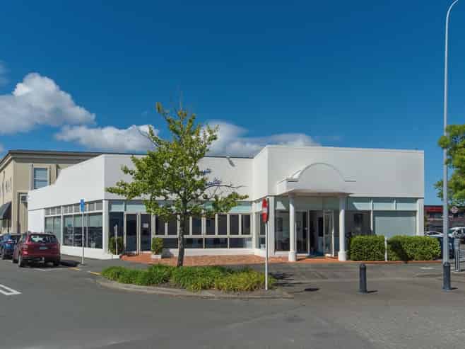 Prominent Nelson Corner | Versatile Building