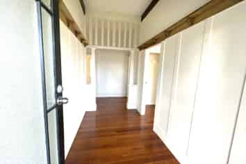 Auckland - Address withheld