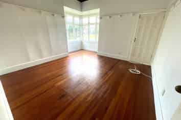 Auckland - Address withheld