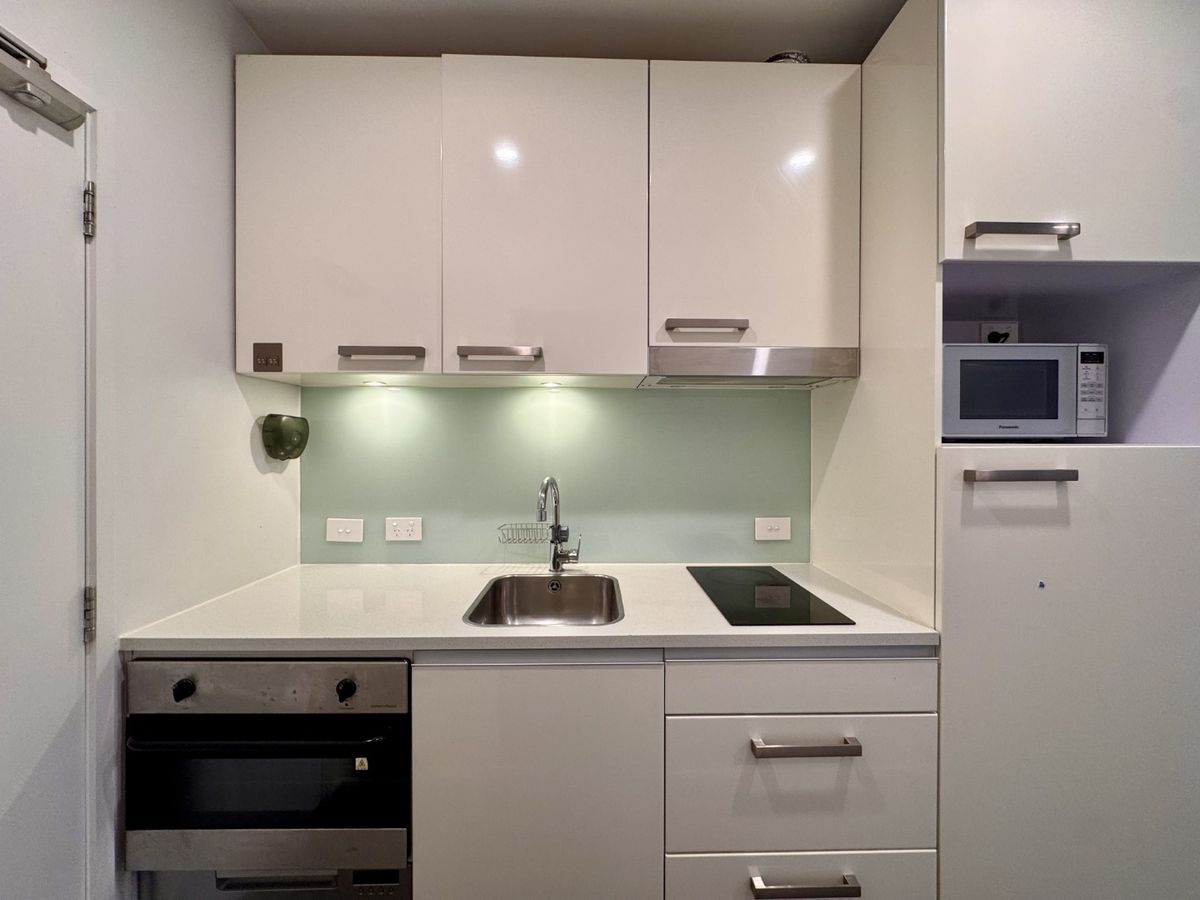 QUIET & EQUIPPED - 1 BEDROOM APARTMENT - Ansicht 6