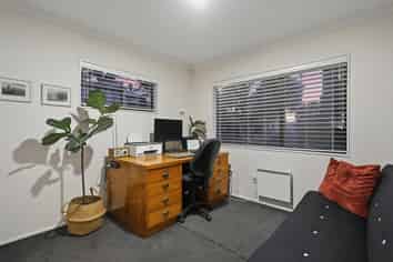 2/69  Orkney Road , Mount Maunganui