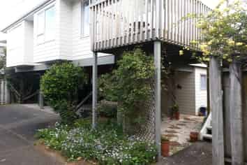 2/94 Asquith Avenue, Mount Albert