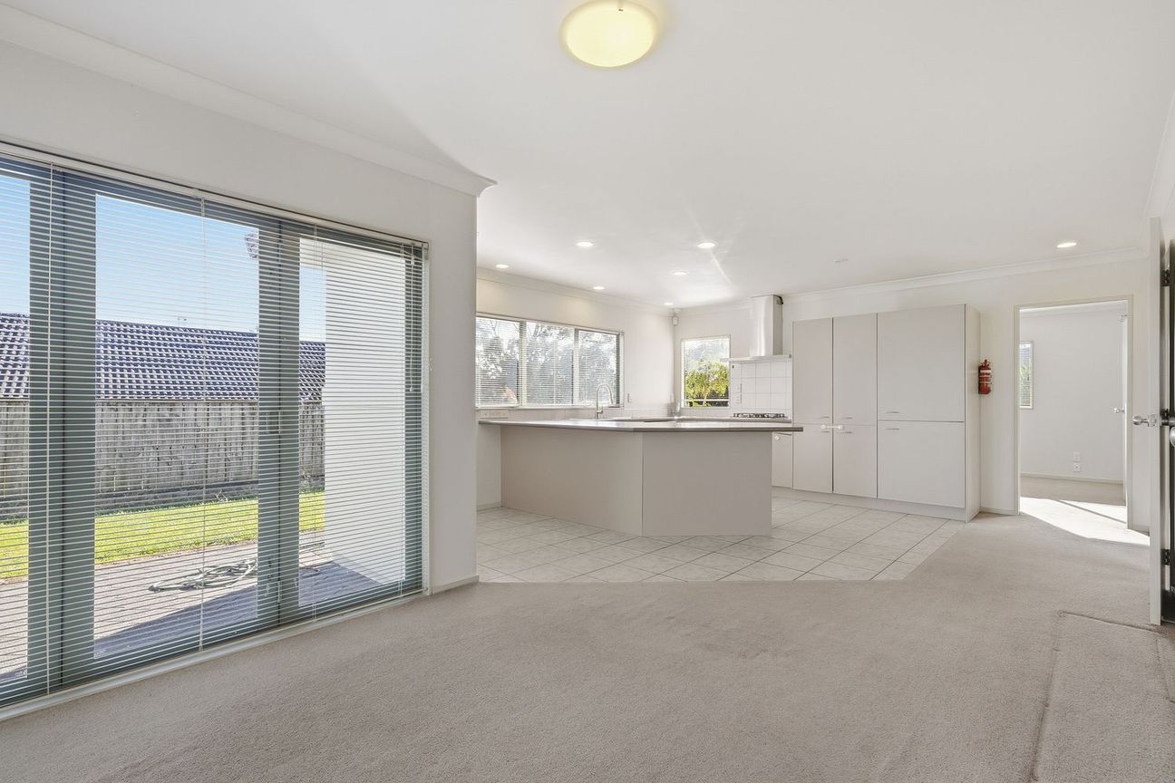 Spacious Family Home in Goodwood Heights - Widok 4